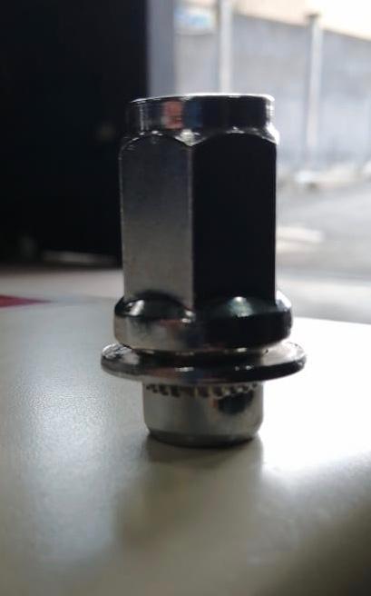 TUERCA ESPECIAL (4700) PLANA 12X1.50