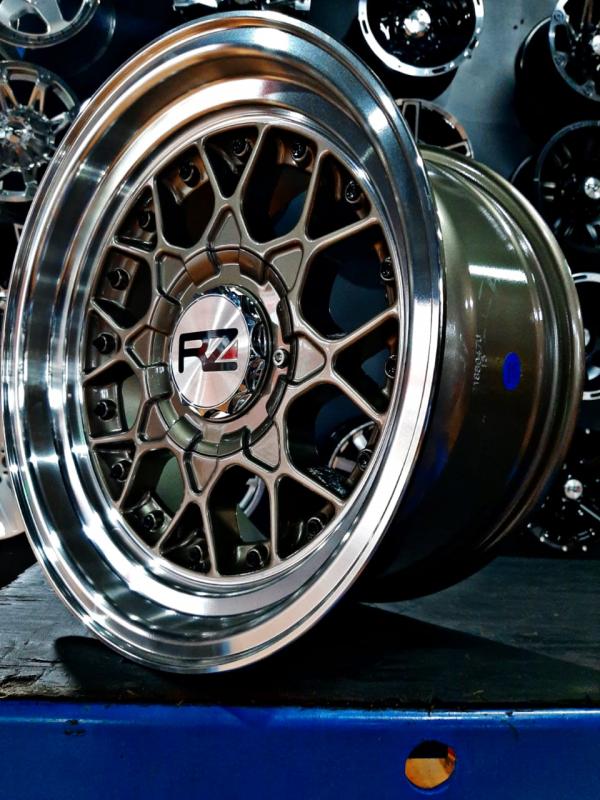 ARO 15X8 (L1880) 4/100/114.3 BRMLWR (SET 4 AROS)