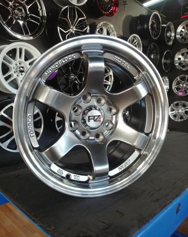 ARO 14X7 (L1803) 4/100/114.3 HYPER BLACK AND MACHINE LIP (SET 4 AROS)