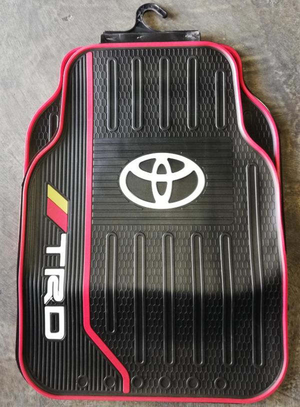 ALFOMBRA TOYOTA TDR ROJA LOGO BLANCO