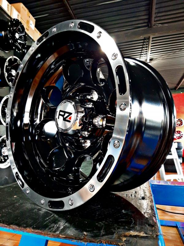 ARO 15X8 (L087) 5/139.7 FULL BLACK AND MACHINE LIP (SET 4 AROS)