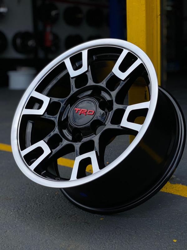 ARO 17X8 (L1906) 6/139.7 BLACK MACHINE FACE (SET 4 AROS)