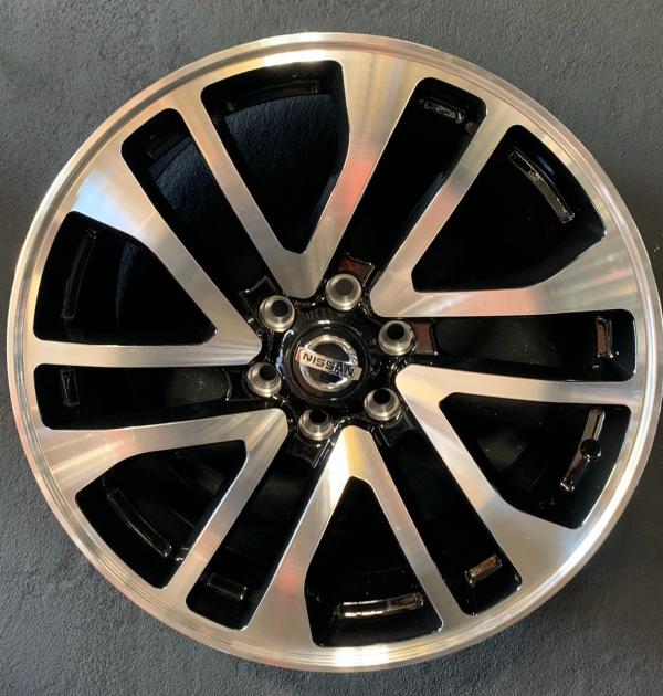ARO 18X7.5 (L1313) 6/114.3 BLACK AND MACHINED (SET 4 AROS)