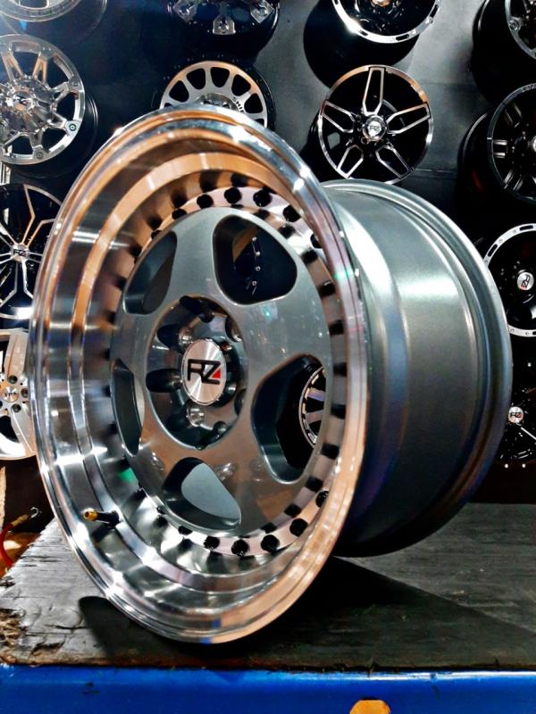 ARO 15X8.5 (L1569) 4/100/114.3 Gunmetal  and machine lip with black rivets (SET 4 AROS)