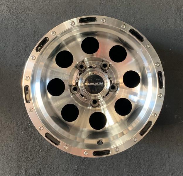 ARO 15X10 (L087) 5/139.7 BM (SET 4 AROS)