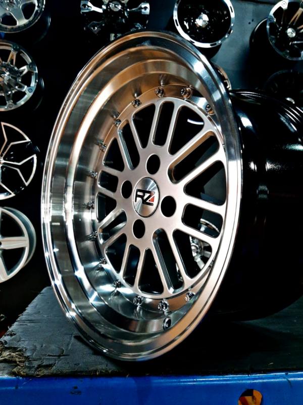 ARO 15X9 (L2009) 4/100 Hyper Black lip Chrome Rivets (SET 4 AROS)