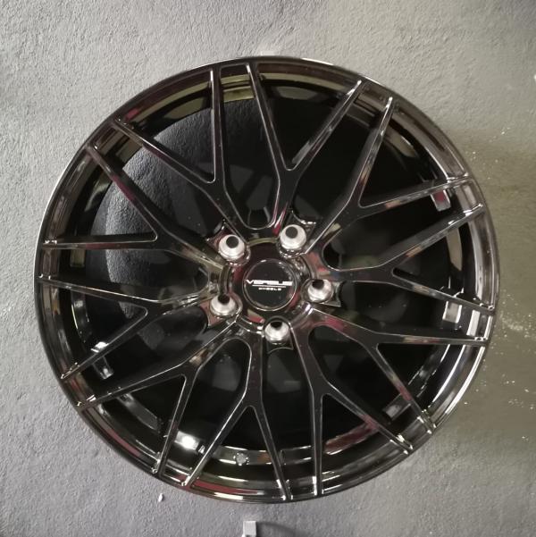 ARO 18X8.5 (L1752) 5/120 ALL BLACK (SET 4 AROS)