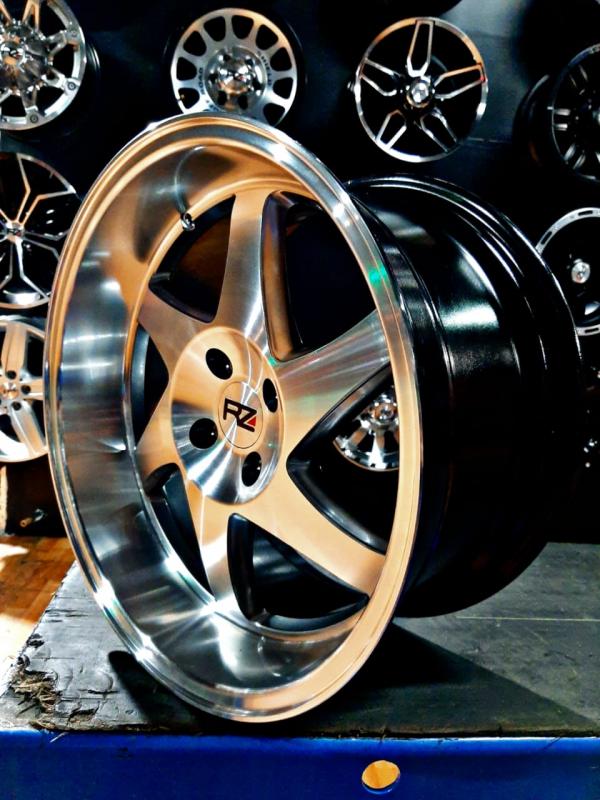 ARO 17X9 (L845) 4/100 HYPER BLACK AND MACHINE FACE AND LIP (SET 4 AROS)