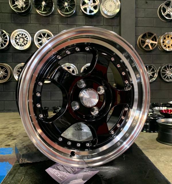 ARO 15X7 (L002) 4/100 Black and machined lip (SET 4 AROS)