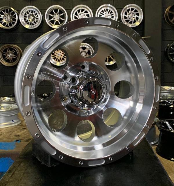 ARO 15X8 (L087) 6/139.7 Silver machine face & lip (SET 4 AROS)