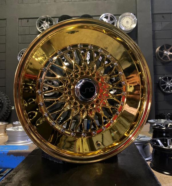 ARO 18X9.5 (L1101) 5/100/114.3 Vacuum Chrome Gold (SET 4 AROS)