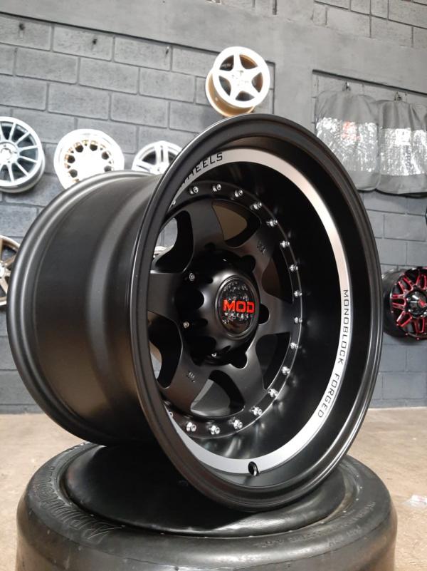 ARO 15X10 (L2156) 6/139.7 Machine inner ring chrome rivets semi matte black base (SET 4 AROS)