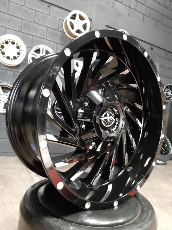 ARO 20X10 (L1452) 5/139/150 Black Machine spoke w/ milling revits on lip edge (SET 4 AROS)