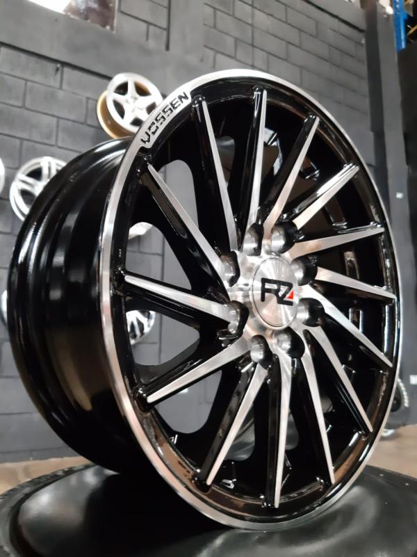 ARO 13X5.5 (L1601) 4/100/108 Black and machine face (SET 4 AROS)
