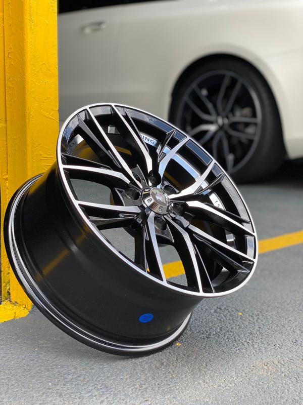ARO 15X7 (L1827) 4/100/114.3 BLACK AND MACHINED AND UNDERCUT (SET 4 AROS)