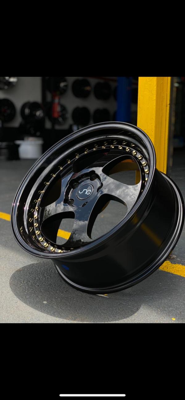 ARO 18X8.5 (L511) 5/114.3 GLOSS BLACK GOLD RIVETS (SET 4 AROS)