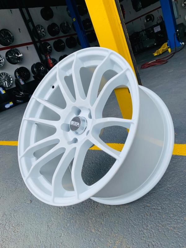 ARO 18X9.5 (L482) 5/114.3 WHTE (SET 4 AROS)