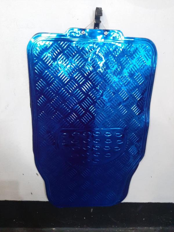 ALFOMBRA PUNTA DIAMANTE AZUL