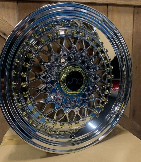 ARO 15X8 (L1739) 4/100/114.3 VC (SET 4 AROS)