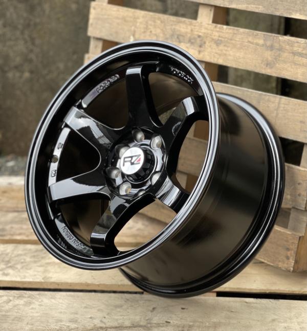 ARO 15X8.25 (L1693) 4/100/114.3 BLACK (SET 4 AROS)