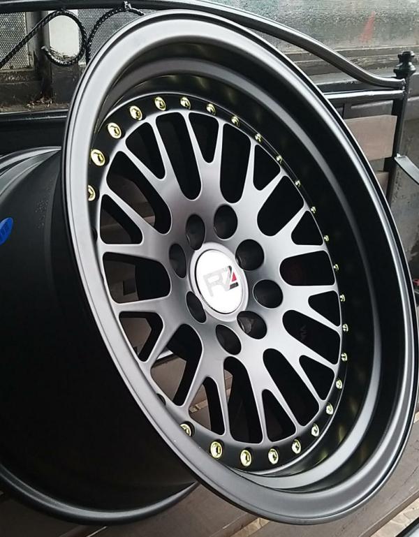 ARO 15X9 (L215) 4/100/114.3 MATT BLACK /GOLD RIVETS (SET 4 AROS)