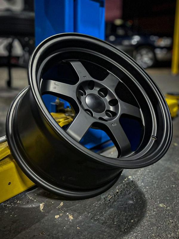 ARO 15X8 (H6105) 4/100/114.3 MATT BLACK (SET 4 AROS)