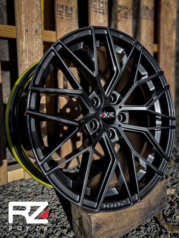 ARO 18X8.5 (688) 5/114.3 HYPER BLACK (SET 4 AROS)