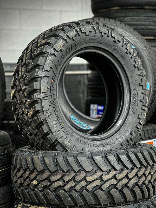 LLANTA 215/70R15LT DURUN K334 MT 109Q