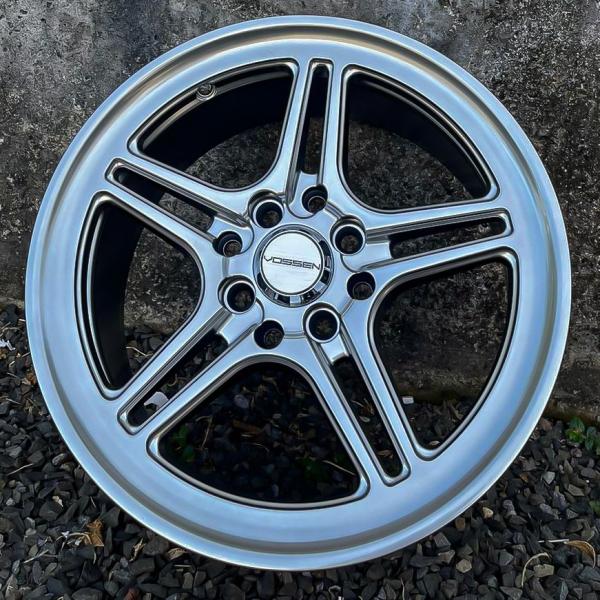 ARO 15X7 (5058) 4/100/114.3  HYPER BLACK (SET 4 AROS)