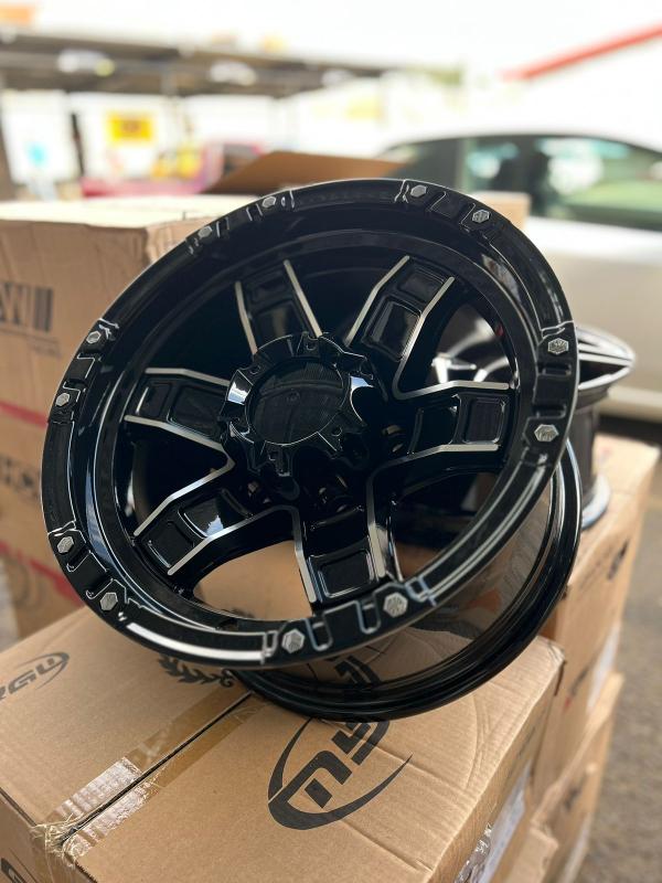 ARO 15X8 (H6232) 6/139.7 BLACK MACHINE FACE (SET 4 AROS)