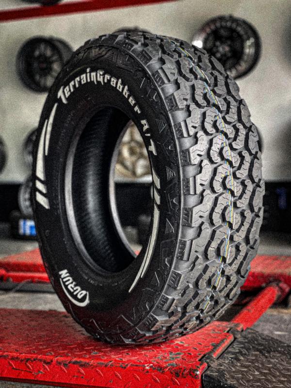LLANTA 265/60R18LT DURUN K325 RWL 119/116Q